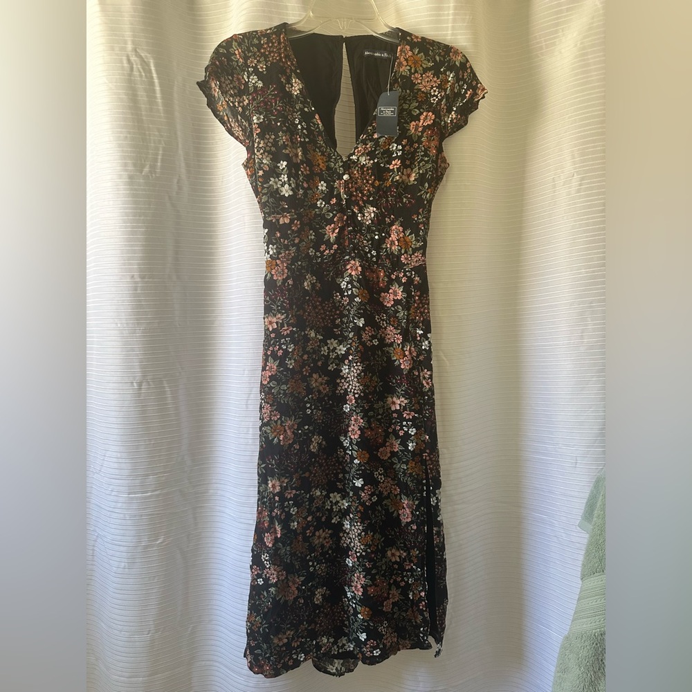 Abercrombie & Fitch Black Floral Maxi Dress